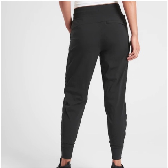 Athleta Trekkie North Jogger // Black 12T - Picture 2 of 3